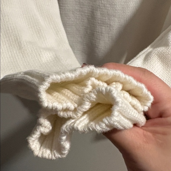 The Ralph & Ricky Bear Sweater size Small - Picture 14 of 16